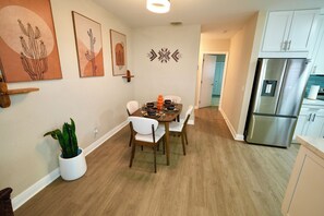 Dining - 1534 fort lauderdale (Fort Lauderdale)