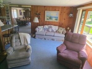 Living area - Lighthouse Landing- Drop Anchor and Stay Awhile (Indian River)