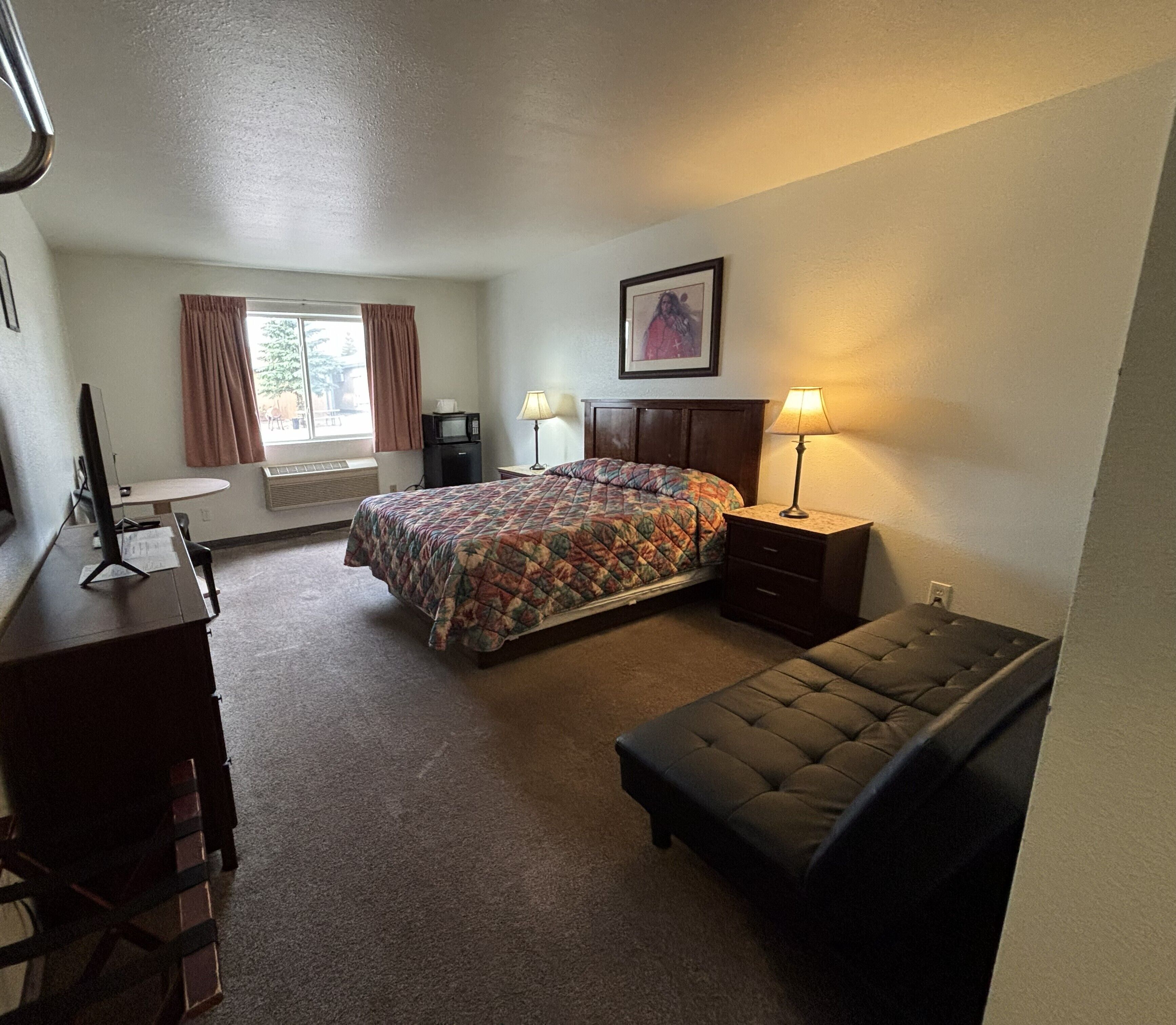 Comfort Single Room | Desk, laptop workspace, free WiFi