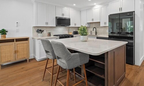 Freshly Renovated 2BR in E Austin High End Finishes Near Downtown Nightlife