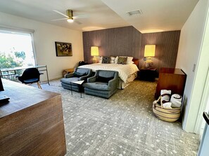 2 habitaciones, tabla de planchar con plancha y wifi gratis 