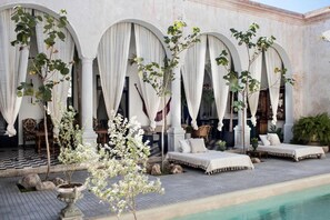 Piscina externa