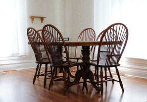Dining - Country Oasis 4-bedroom farmhouse in tranquil Shelby with cozy charm (Shelby)