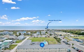 Onsite parking - On Island Sunset Strand Campy Studio (Sunset Beach)