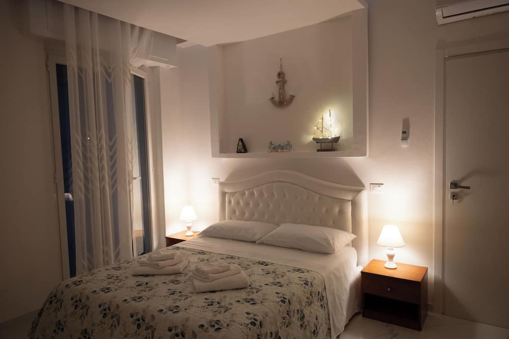Real Modern Rapallo Retreat