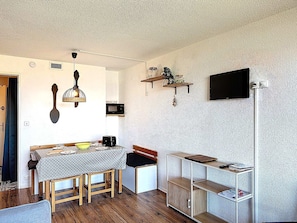 Dining - Studio ski-in/ski-out, valley view - 5 guests (Le Corbier)