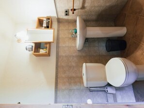 Bathroom - Country house in Montardit de Dalt with garden and pets allowed. (Montardit de Dalt)