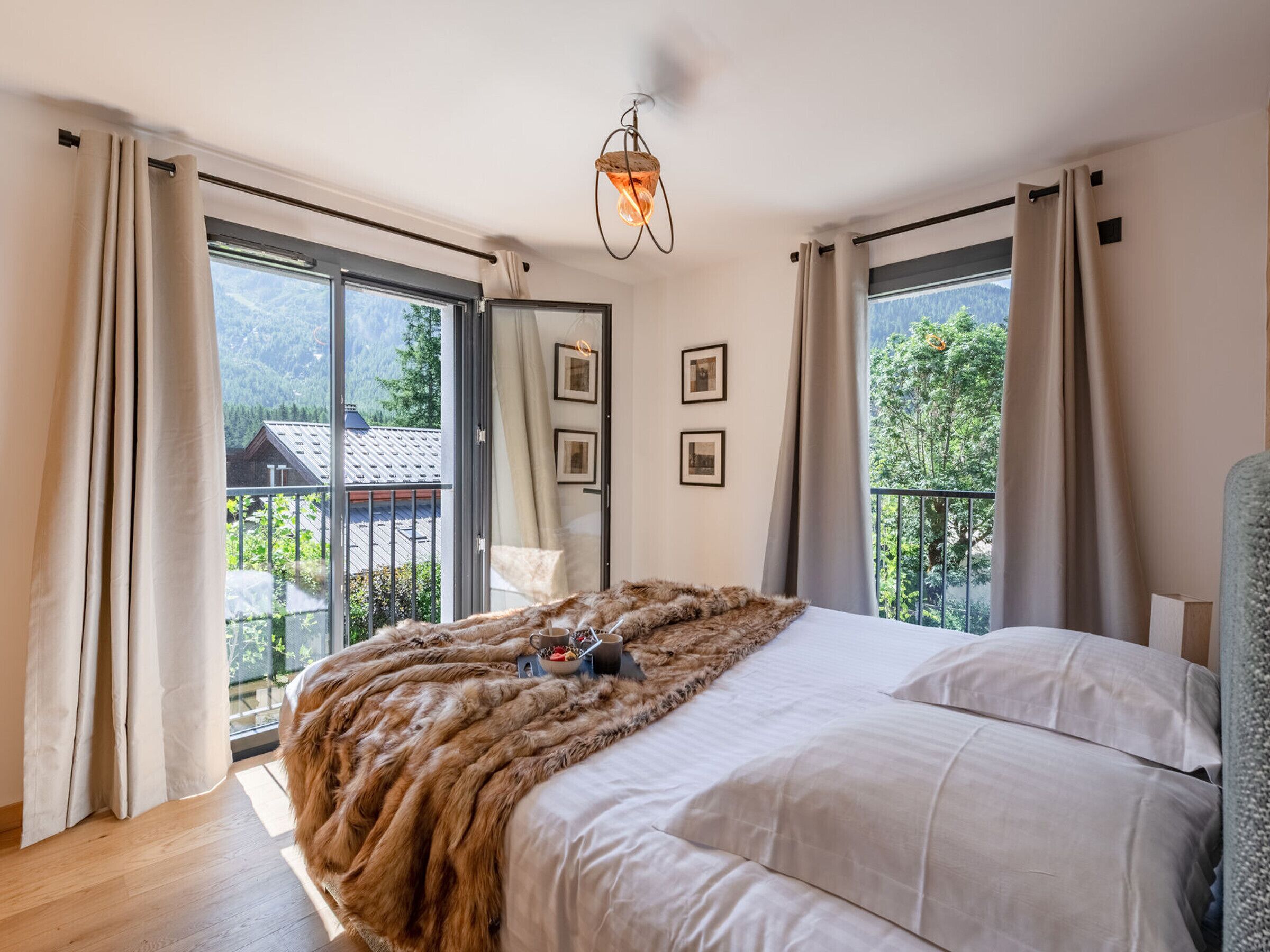 3 bedrooms, free WiFi, bed sheets