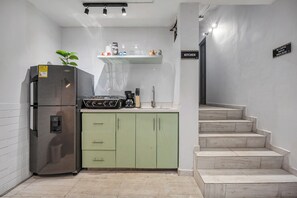 Private kitchen - Gaira House in Provenza by Nowa (Medellín)