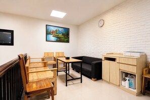 Khu sảnh