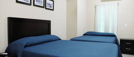 Chambre Standard double | Accès au Wi-Fi (inclus)