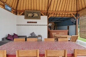 Khu sảnh
