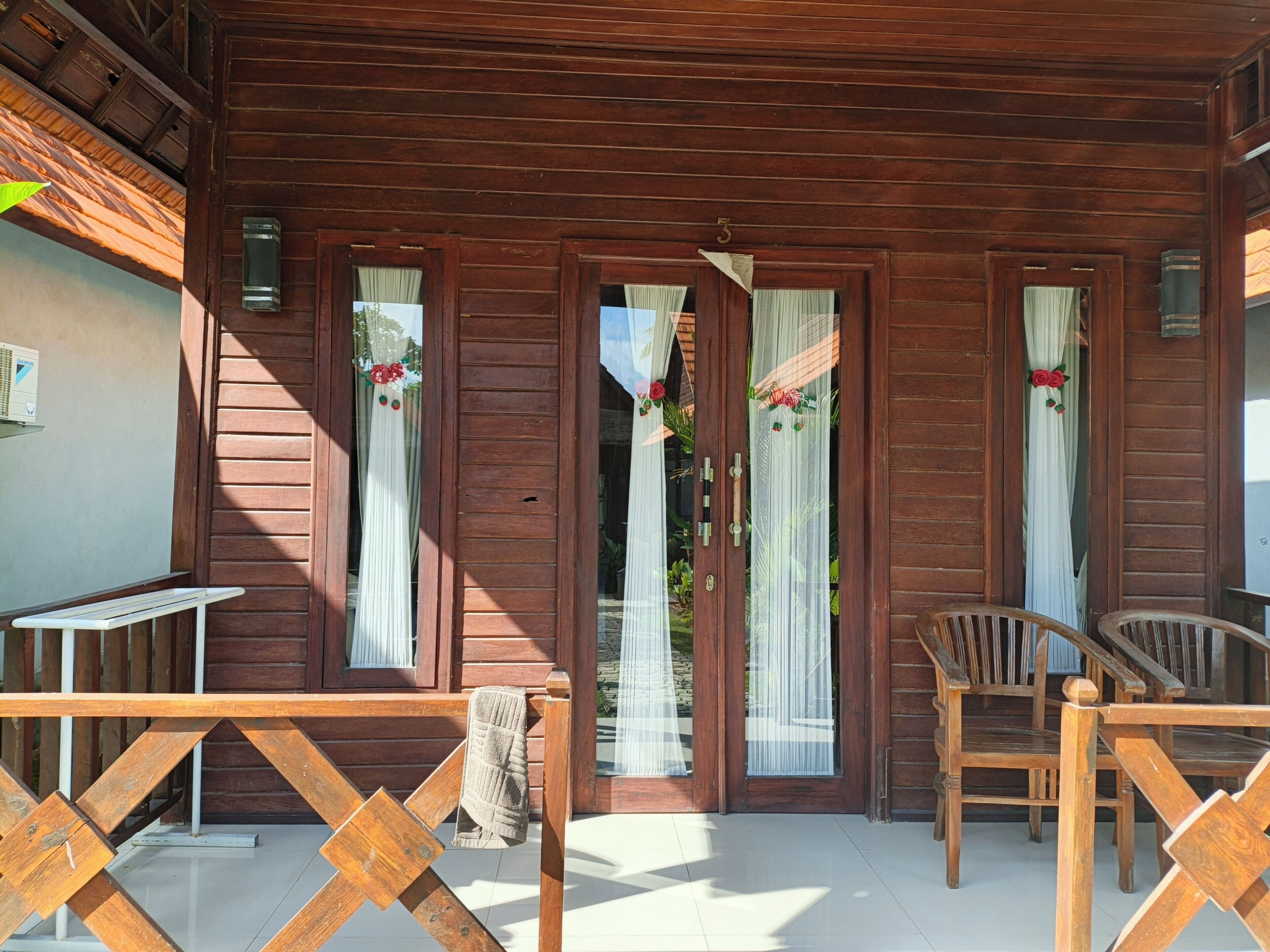 Deluxe Suite | Outdoor dining