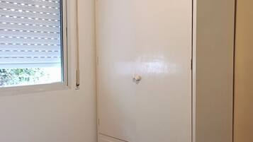 Double Room | Free WiFi