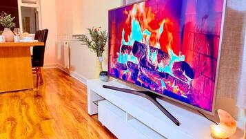 House, 4 Bedrooms | Room amenity