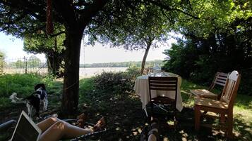 Buiten dineren