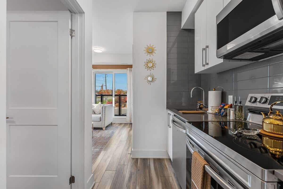 Fridge, microwave, oven, dishwasher
