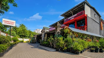 Fachada de la propiedad
