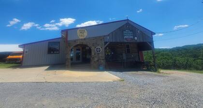 RV Campsites at Peaks of Otter Winery & Orchards