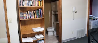 Cozy Two-Bedroom Apartment at Sullivan Hills/Private Pond & 640 Acres to Explore