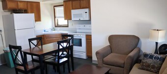 Cozy Two-Bedroom Apartment at Sullivan Hills/Private Pond & 640 Acres to Explore