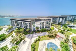 Exterior - Sparkling Balcony Sea View Apt in Bluewaters (Dubai)