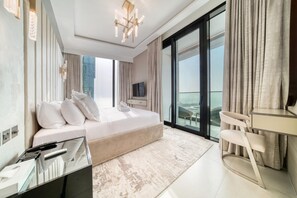 Iron/ironing board, free WiFi, bed sheets - Picturesque Balcony and Beach Haven at Address JBR (Dubai)