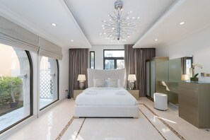 Room - Exclusive 5BR Palm Villa w/ Private Pool and Beach (Dubai)