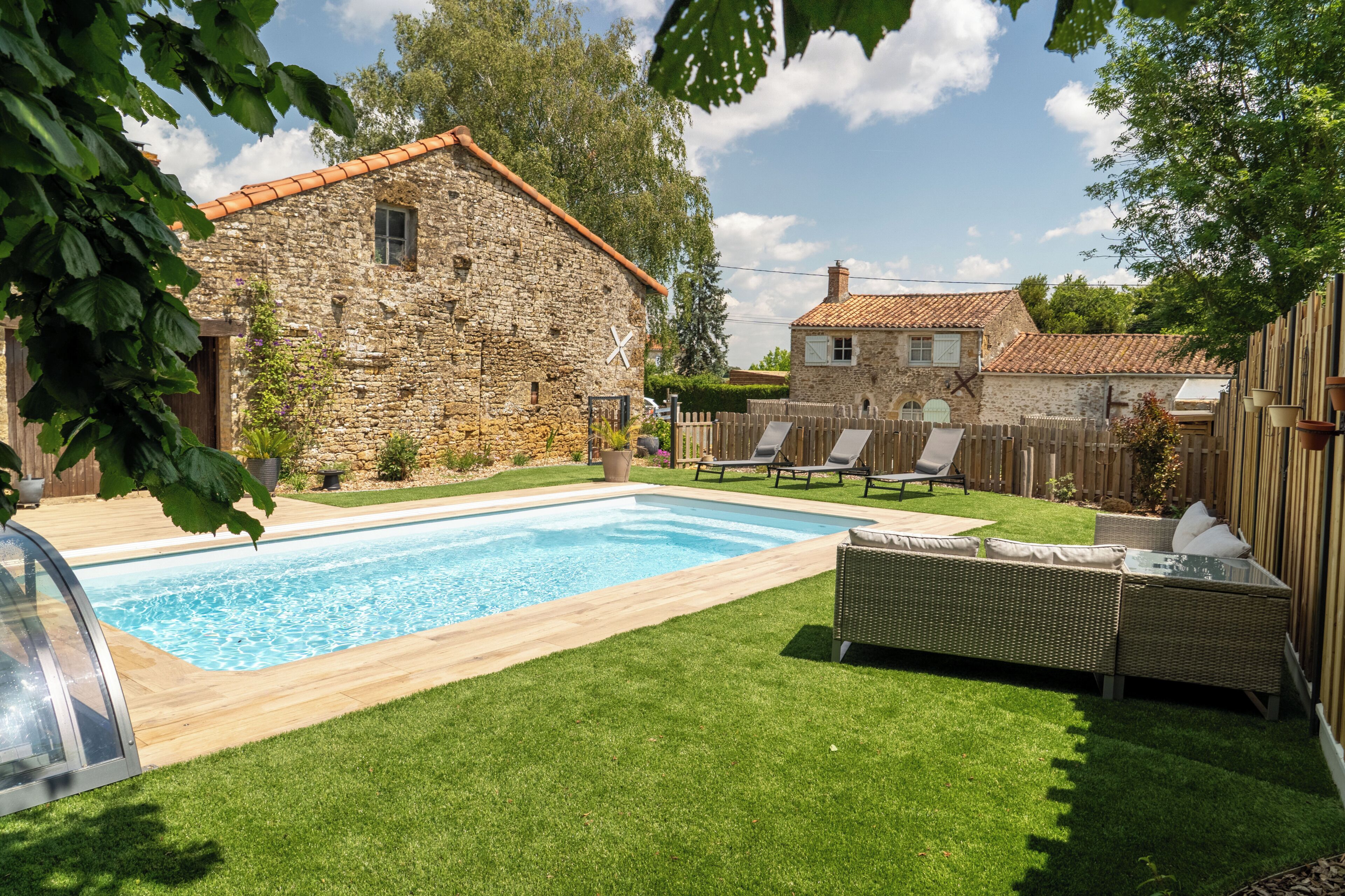 Indoor pool, outdoor pool
