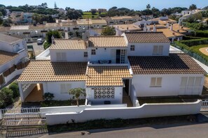 Exterior - Cosy 2bedroom townhouse 10mns from Olhos de Agua (Albufeira)