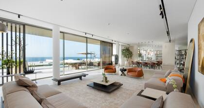 4BR Coastal Haven w/ Private Pool | Al Zorah