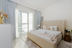 Room - Elite 1BR Emaar Beachfront | Near Marina & JBR (Dubai)