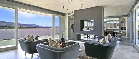 TV, fireplace, offices