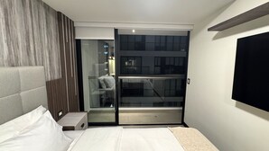 Business-Apartment, 1 Queen-Bett, Zimmerreinigung, Stadtblick | Ausblick vom Zimmer