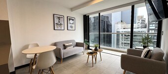Aparts4Days 1 Bedroom Apartment 548