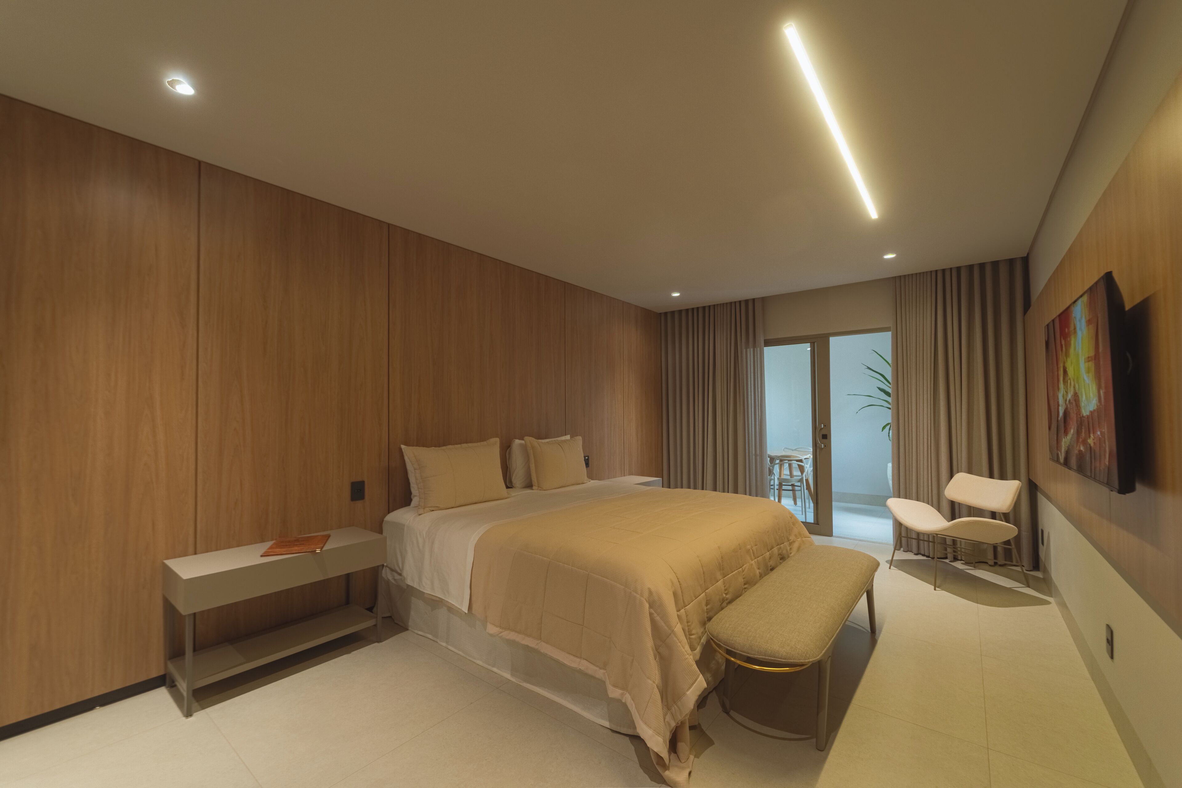 Quarto superluxo, vista para a cidade | Escrivaninha, Wi-Fi de cortesia