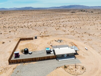 A desert sanctuary in Wondervalley to stargaze and escape the city