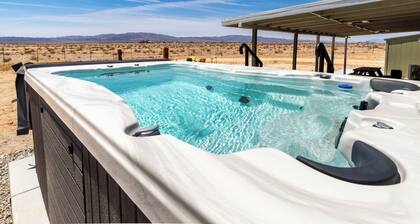 A desert sanctuary in Wondervalley to stargaze and escape the city