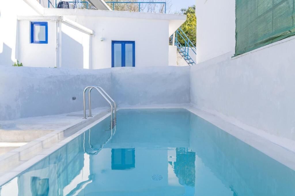 Udendørs pool
