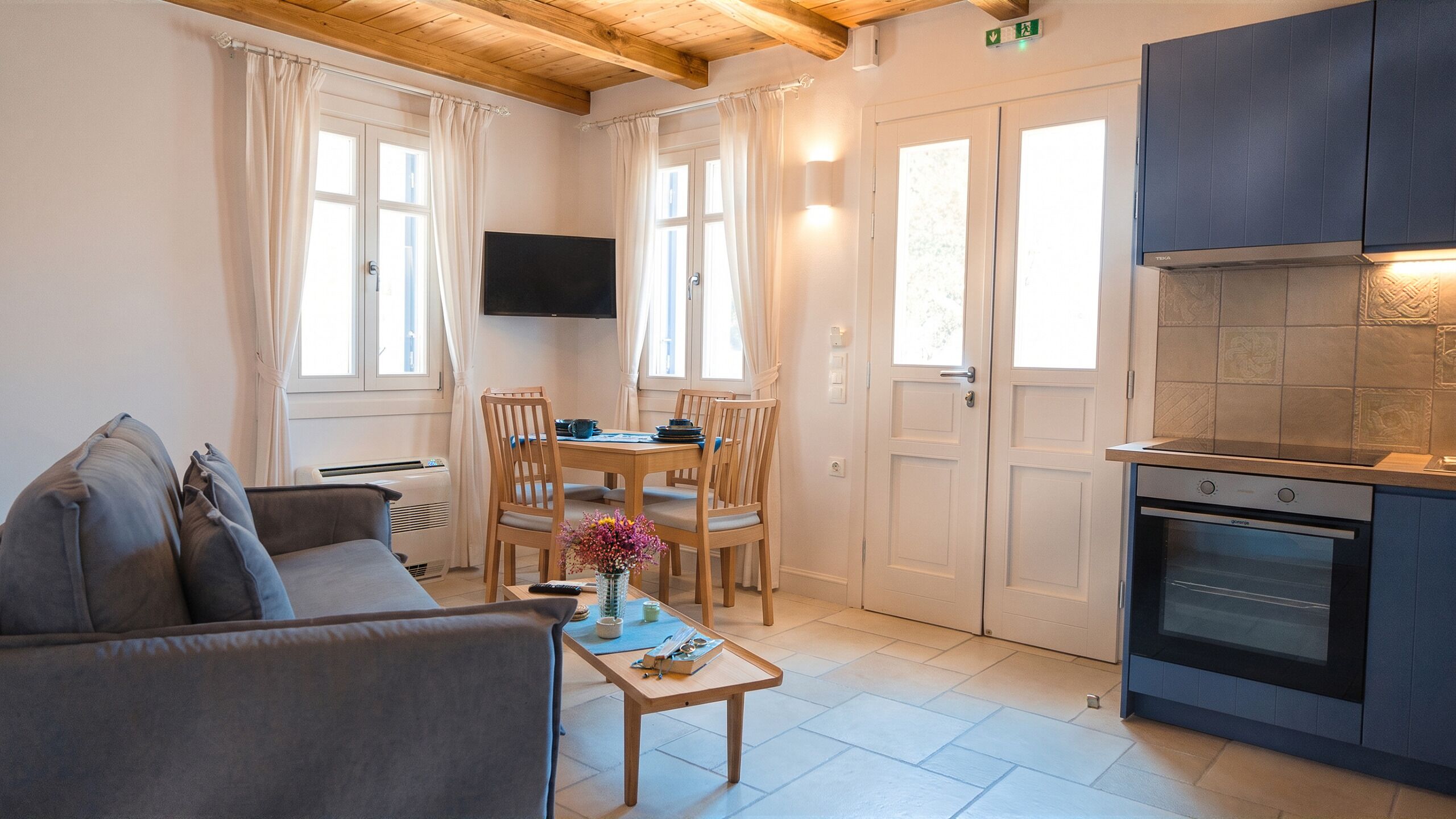 Duplex | Aire de séjour | Téléviseur connecté