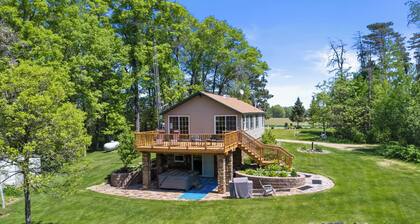 Cozy Cottage in Peaceful Farm Country