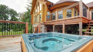 Unclassified image, 4 of 44, button - Spa, Pool & Sauna | Sérénité des Laurentides (Mille-Isles)