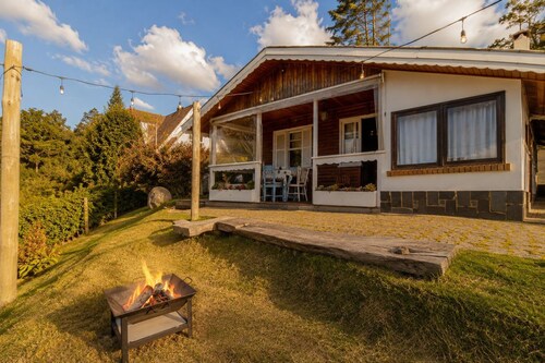 Casa com Lareira Aquecimento e Hidromassagem