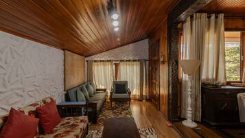 Casa, para fumantes | 4 quartos
