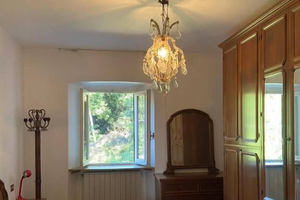 Classic Apartment, Lake View | Free WiFi