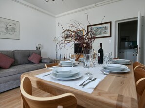 House (Holiday home with outdoor pool - near) | Dining room - Beachfront Holiday Home With Outdoor Pool (Supetar)