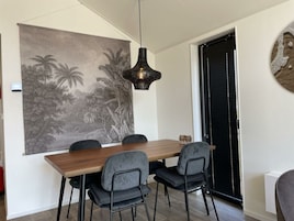 House | Dining