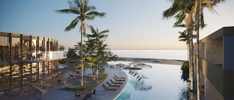 3 indoor pools, 3 outdoor pools