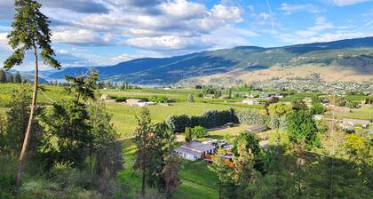 The Uncorked Orchard View Lake Country Escape