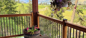 The Uncorked Orchard View Lake Country Escape
